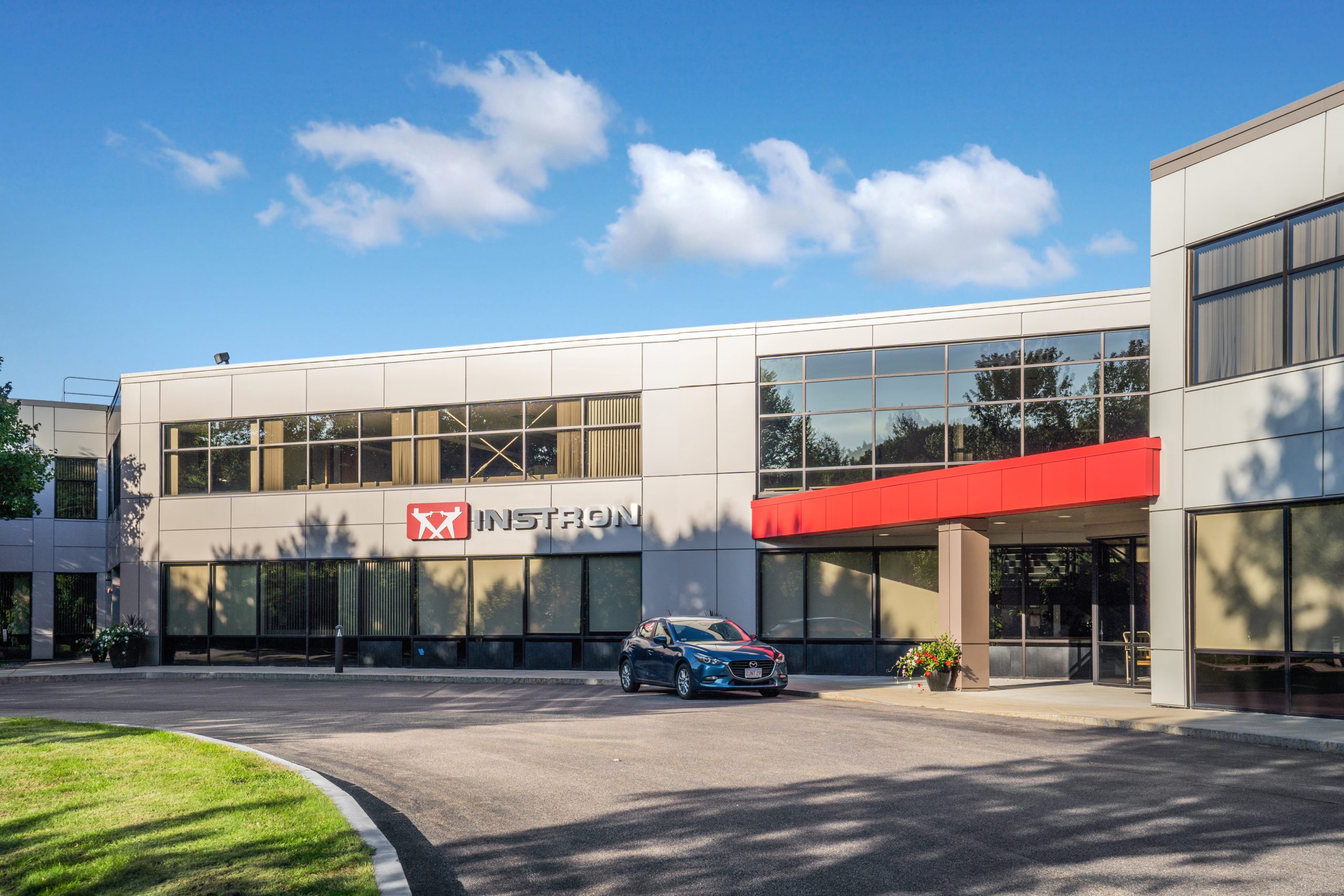 Instron Prime-1468-Pro Environmental Testing